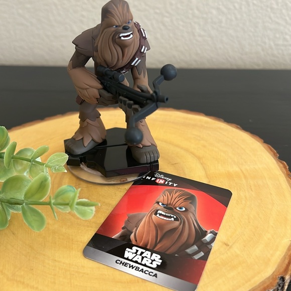 EUC Disney Infinity XBox 3.0 Star Wars The Force Awakens Han Solo And Chewbacca - Picture 5 of 6